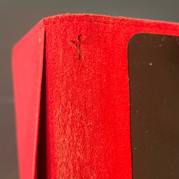 Authentic Louis Vuitton iPhone X/XS Case - Picture 2 of 16